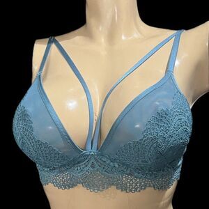 Victoria’s Secret Sexy crochet lace Strappy front Unlined bralette bra Teal L
